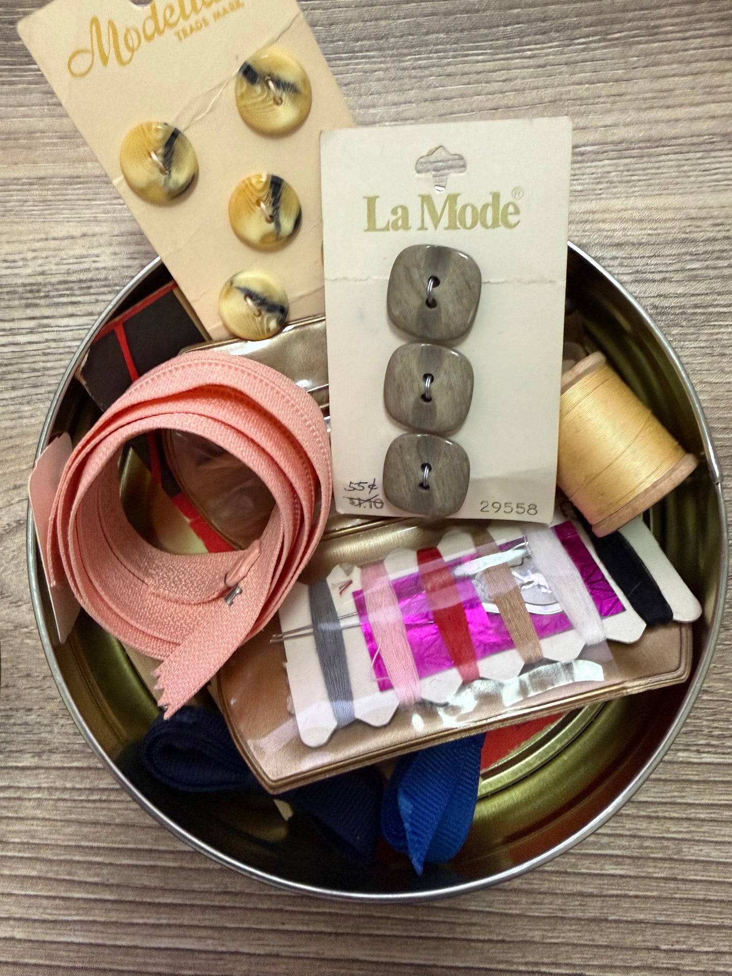 Vintage Sewing Notion Tin - Small