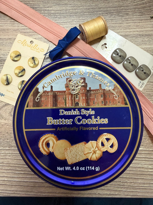 Vintage Sewing Notion Tin - Small